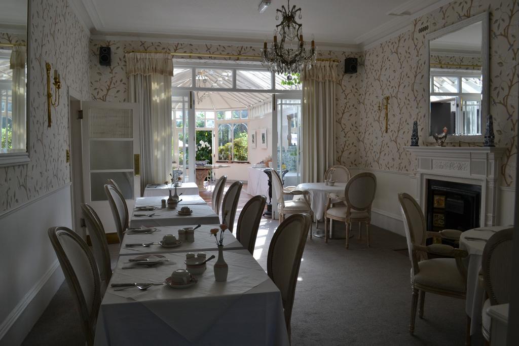Cranleigh Hotel Reigate Luaran gambar