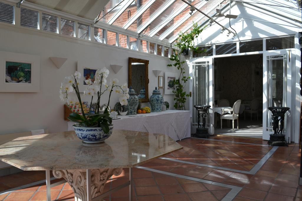 Cranleigh Hotel Reigate Luaran gambar