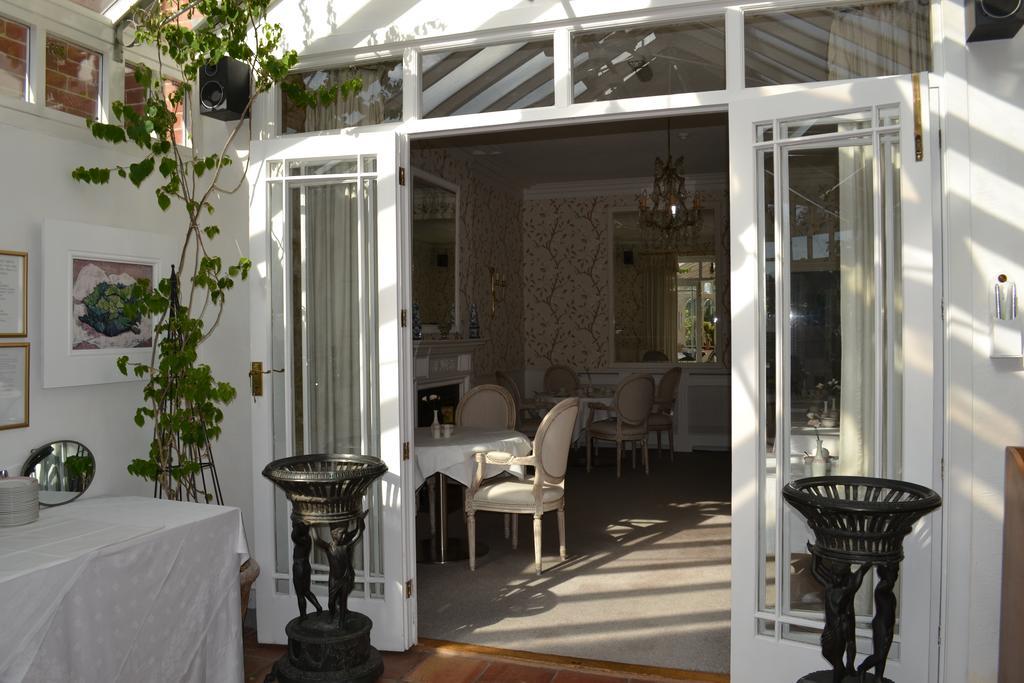 Cranleigh Hotel Reigate Luaran gambar